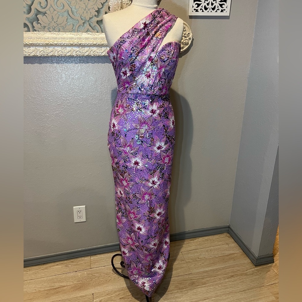 Elegant Purple Floral One-Shoulder Dress